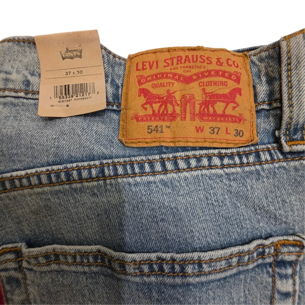 Levi's Mens 541 Athletic Taper Jeans Light Wash Blue Stretch 37x30